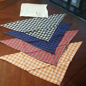 Pet bandannas 4 piece